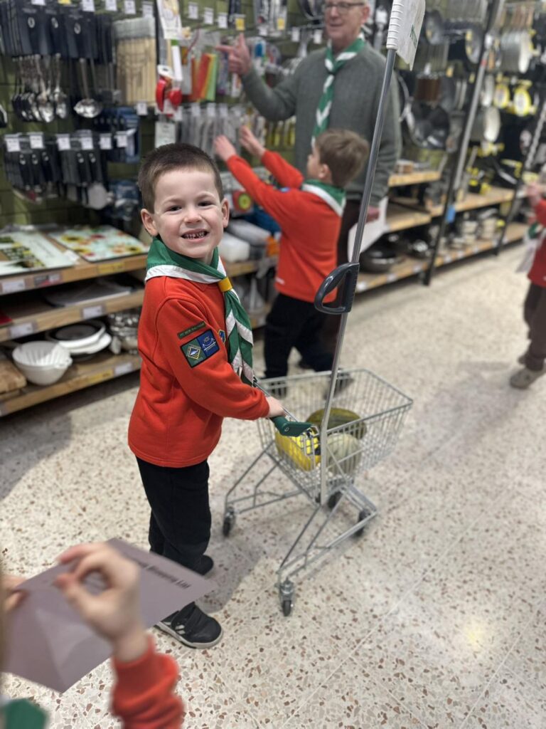 Wild in the Aisles: 1st New Waltham Squirrels Take Over Morrisons!