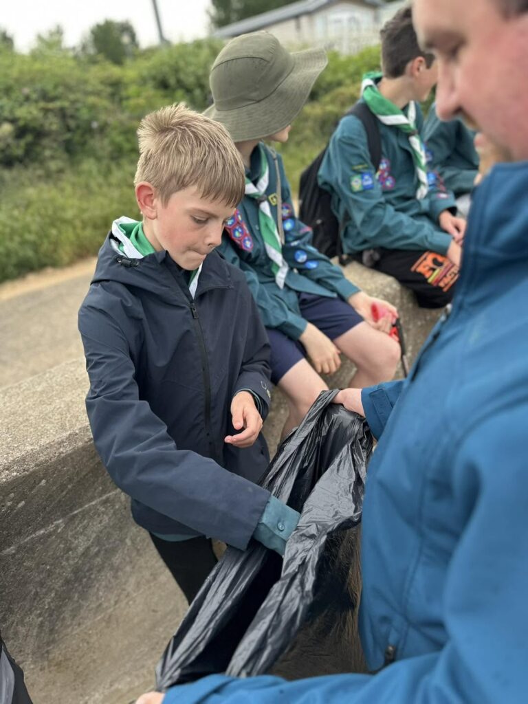 1st New Waltham Scouts Make A Difference On The Beach 3